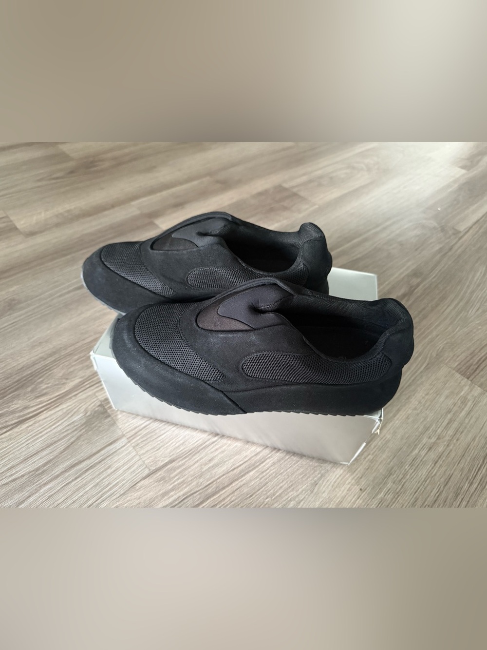 Yeezy YZY BL-01  Black Slip-On Sneakers